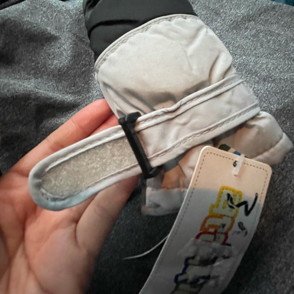 ATTAKID THINSULATE GRAY BLACK MITTENS KIDS - Picture 8 of 11